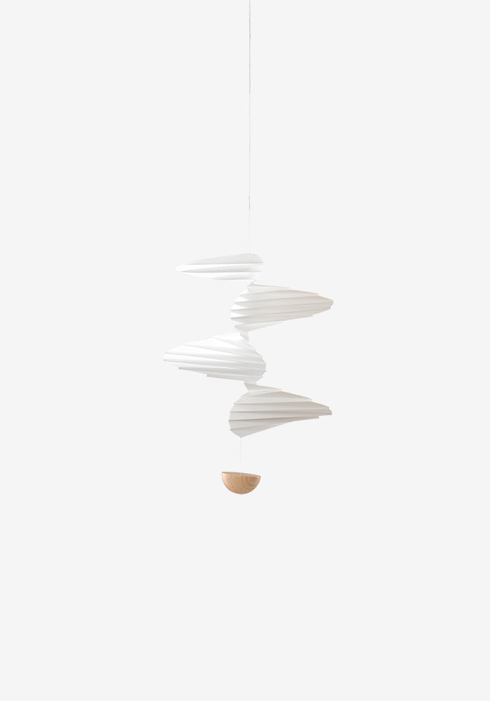 Air flow 17 - White mobile with spiral and ball