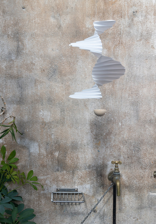 Air flow 17 - White mobile with spiral and ball