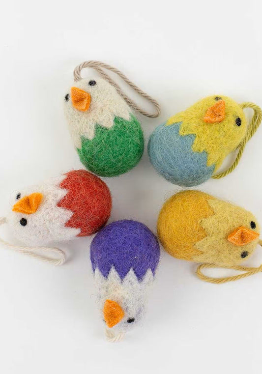 Påskhängen, Kycklingar i ägg