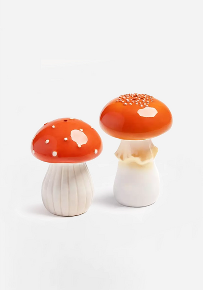 Salt and pepper, mushroom roe